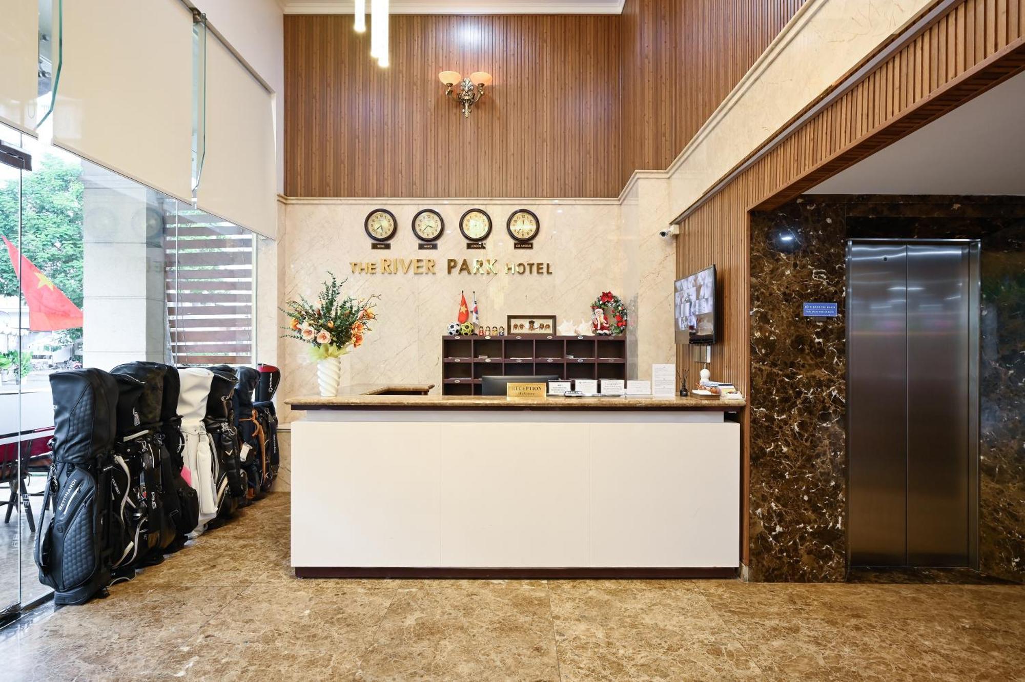 The River Park Hotel Hô Chi Minh-Ville Extérieur photo